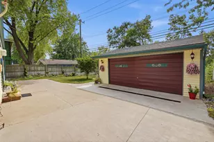 615 Elizabeth St, Rochester, MI 48307 - Photo 45