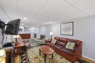 615 Elizabeth St, Rochester, MI 48307 - Photo 3
