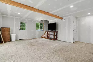 5372 W Guernsey Lake Rd, Delton, MI 49046 - Photo 5
