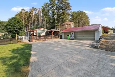 8009 W Lumberjack Drive, Mears, MI 49436 - Photo 5