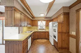 3656 MacArthur Rd, Muskegon, MI 49442 - Photo 5