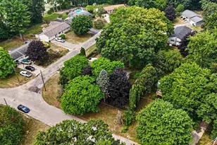 507 Floral Dr, Belding, MI 48809 - Photo 41
