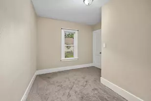 448 E Stockbridge Ave, Kalamazoo, MI 49001 - Photo 13