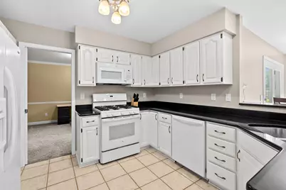 6118 Sablewood Circle, Portage, MI 49024 - Photo 9