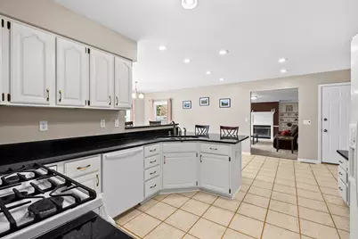 6118 Sablewood Circle, Portage, MI 49024 - Photo 7