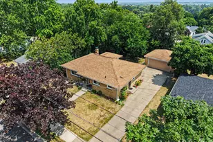 938 Calvary Ave NW, Grand Rapids, MI 49504 - Photo 31
