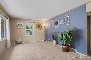938 Calvary Ave NW, Grand Rapids, MI 49504 - Photo 15