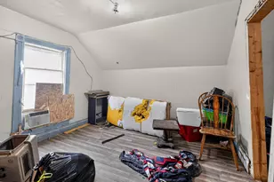 909 N Johnson St, Bay City, MI 48708 - Photo 5