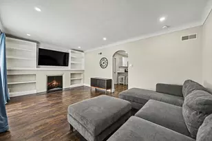 415 Glendale Blvd, Kalamazoo, MI 49004 - Photo 3