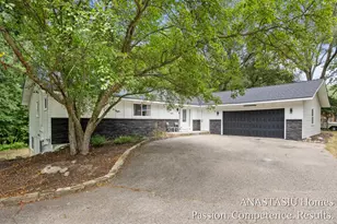 2661 Van Dam Dr NE, Belmont, MI 49306 - Photo 1