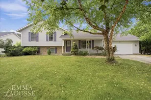 3560 Rush Creek Dr, Hudsonville, MI 49426 - Photo 1