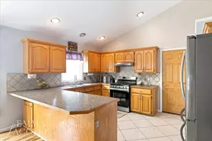 3560 Rush Creek Dr, Hudsonville, MI 49426 - Photo 15