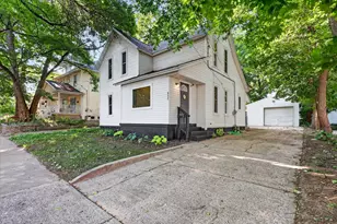 832 Thomas St SE, Grand Rapids, MI 49506 - Photo 1