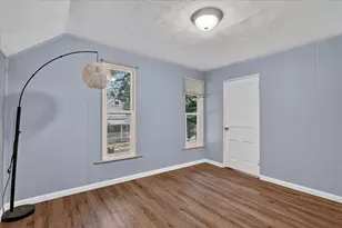 832 Thomas St SE, Grand Rapids, MI 49506 - Photo 23