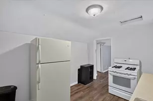 832 Thomas St SE, Grand Rapids, MI 49506 - Photo 29