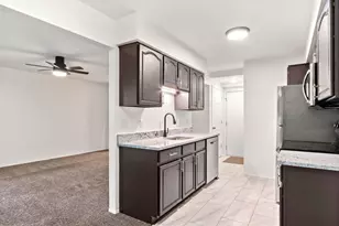 3034 Forest Creek Ct, Ann Arbor, MI 48108 - Photo 7