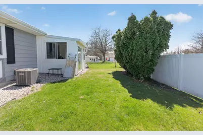 1310 N Boltwood Street, Hastings, MI 49058 - Photo 17