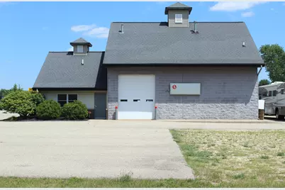 895 W Shaw Street, Howard City, MI 49329 - Photo 21