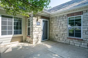 2822 Villa Ln, Benton Harbor, MI 49022 - Photo 5