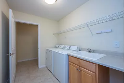 2822 Villa Lane, Benton Harbor, MI 49022 - Photo 17