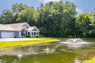 2822 Villa Ln, Benton Harbor, MI 49022 - Photo 3