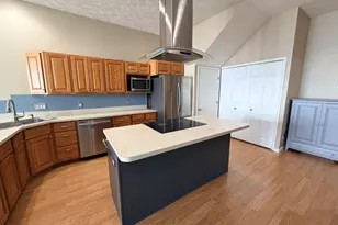 45 Arthur St, Manistee, MI 49660 - Photo 3