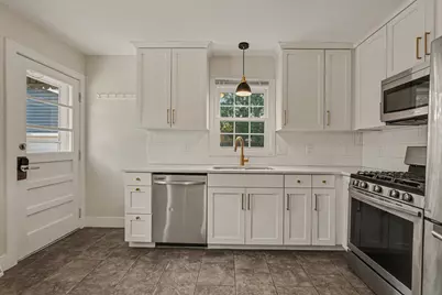 1800 Woodlawn Avenue SE, Grand Rapids, MI 49506 - Photo 5