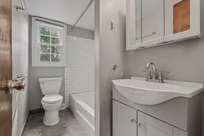 1800 Woodlawn Avenue SE, Grand Rapids, MI 49506 - Photo 9