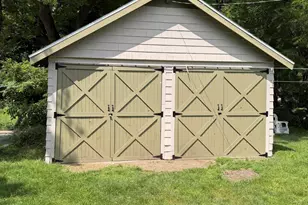 1004 S Jackson St, Jackson, MI 49203 - Photo 27