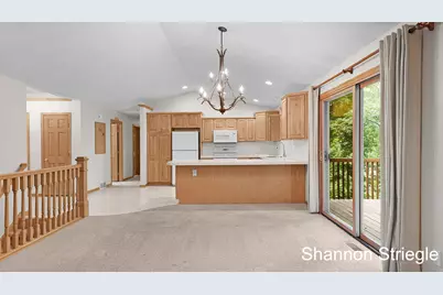 4864 Westshire Drive NW, Comstock Park, MI 49321 - Photo 5