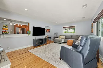 1696 Burke Avenue NE, Grand Rapids, MI 49505 - Photo 13