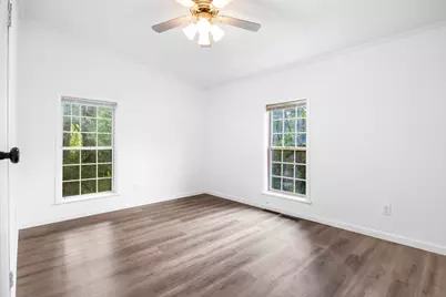 830 Pinewood Avenue, Battle Creek, MI 49014 - Photo 15