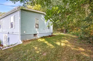 830 Pinewood Ave, Battle Creek, MI 49014 - Photo 23