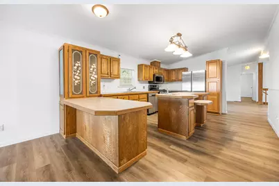 830 Pinewood Avenue, Battle Creek, MI 49014 - Photo 5
