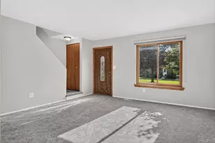 145 Sheffield Dr, Saline, MI 48176 - Photo 9