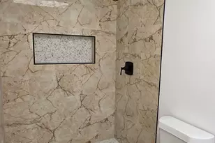 2145 Pauline Ct, Ann Arbor, MI 48103 - Photo 17