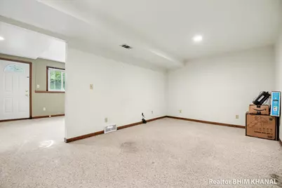 102 Sluyter Street SE, Grand Rapids, MI 49548 - Photo 15
