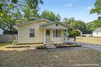 102 Sluyter Street SE, Grand Rapids, MI 49548 - Photo 3