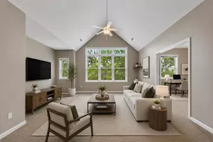 2591 W Towne St, Ann Arbor, MI 48103 - Photo 3