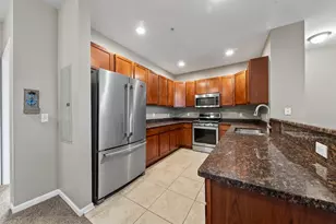 2591 W Towne St, Ann Arbor, MI 48103 - Photo 7