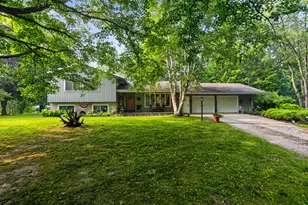 20210 Maple Dr, Reed City, MI 49677 - Photo 3
