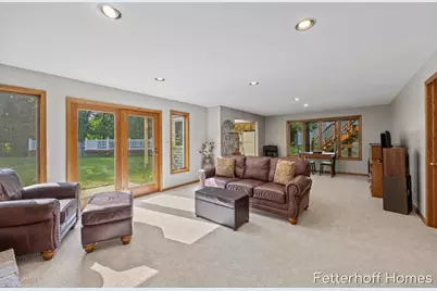 1900 Cherry Run Drive NW, Grand Rapids, MI 49504 - Photo 27