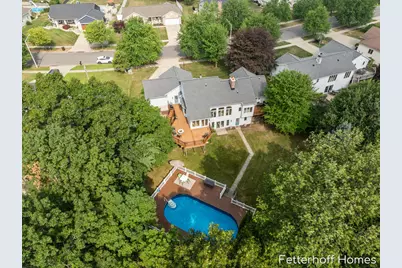 1900 Cherry Run Drive NW, Grand Rapids, MI 49504 - Photo 49