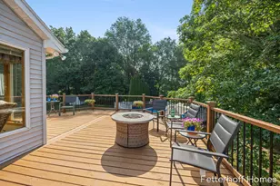 1900 Cherry Run Dr NW, Grand Rapids, MI 49504 - Photo 37