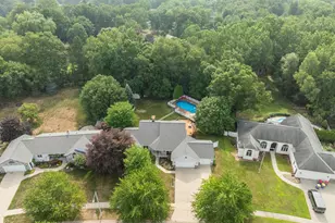 1900 Cherry Run Dr NW, Grand Rapids, MI 49504 - Photo 47