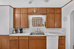 226 W Church Ave, Reed City, MI 49677 - Photo 21