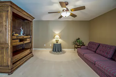 16529 Cottonwood Court, Northville, MI 48168 - Photo 31