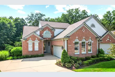 16529 Cottonwood Court, Northville, MI 48168 - Photo 1