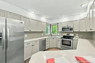 2511 McIntosh Ave NE, Grand Rapids, MI 49525 - Photo 13