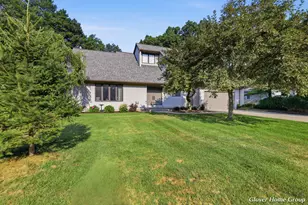 2511 McIntosh Ave NE, Grand Rapids, MI 49525 - Photo 1